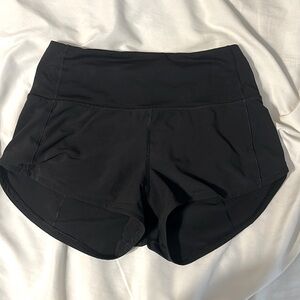 Lululemon High Rise Speed Up Shorts 2.5” Size 4